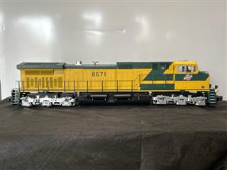 Aristocraft Dash-9 Diesel Locomotive 1:29 CNW 8671 Gauge 1 ART-23007-B